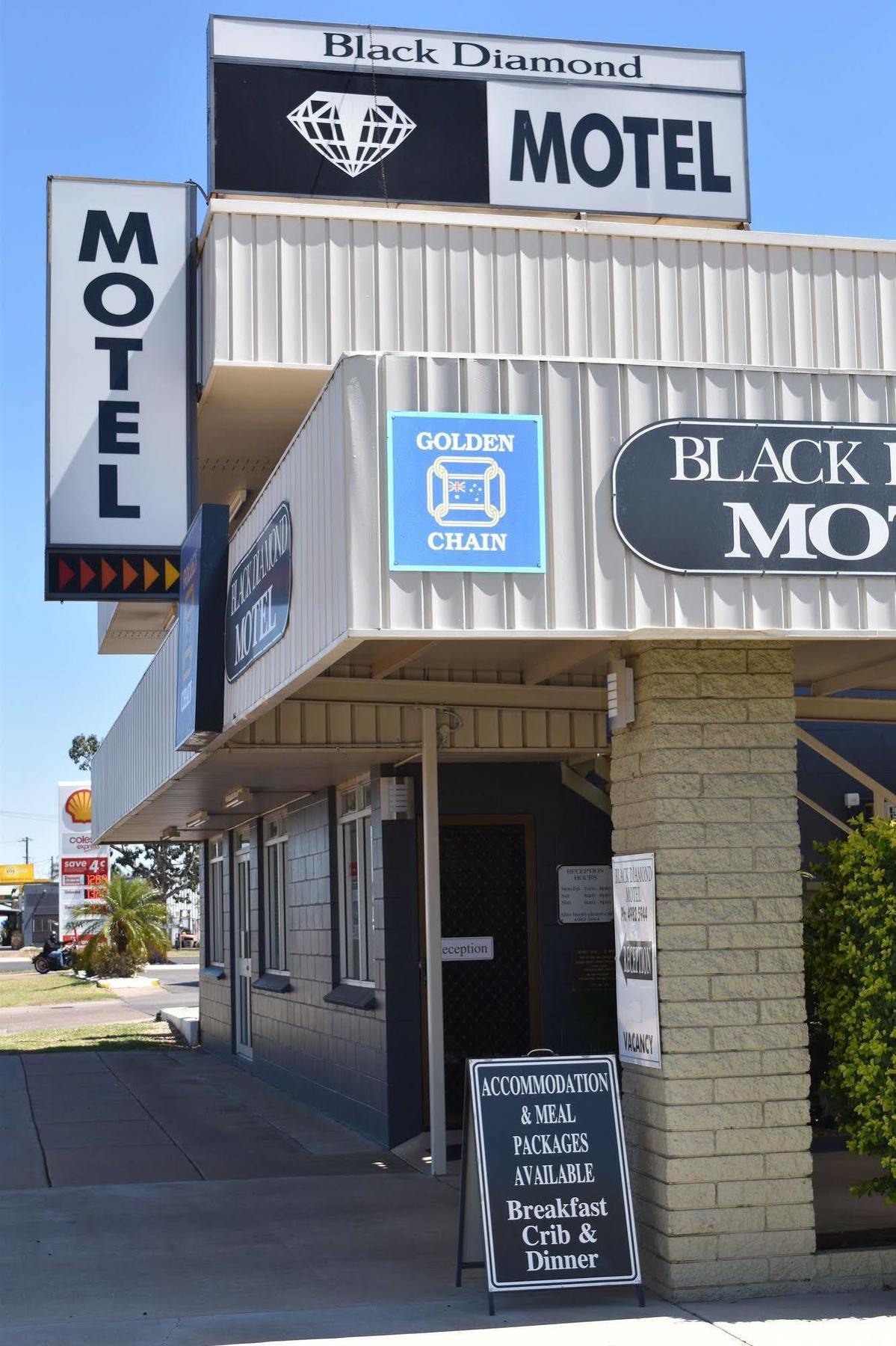 Black Diamond Motel Blackwater Esterno foto